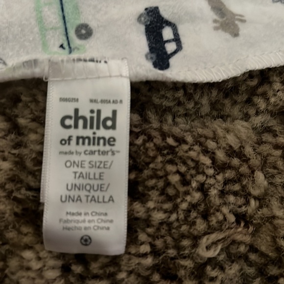 2 Receiving blankets - Picture 7 of 7